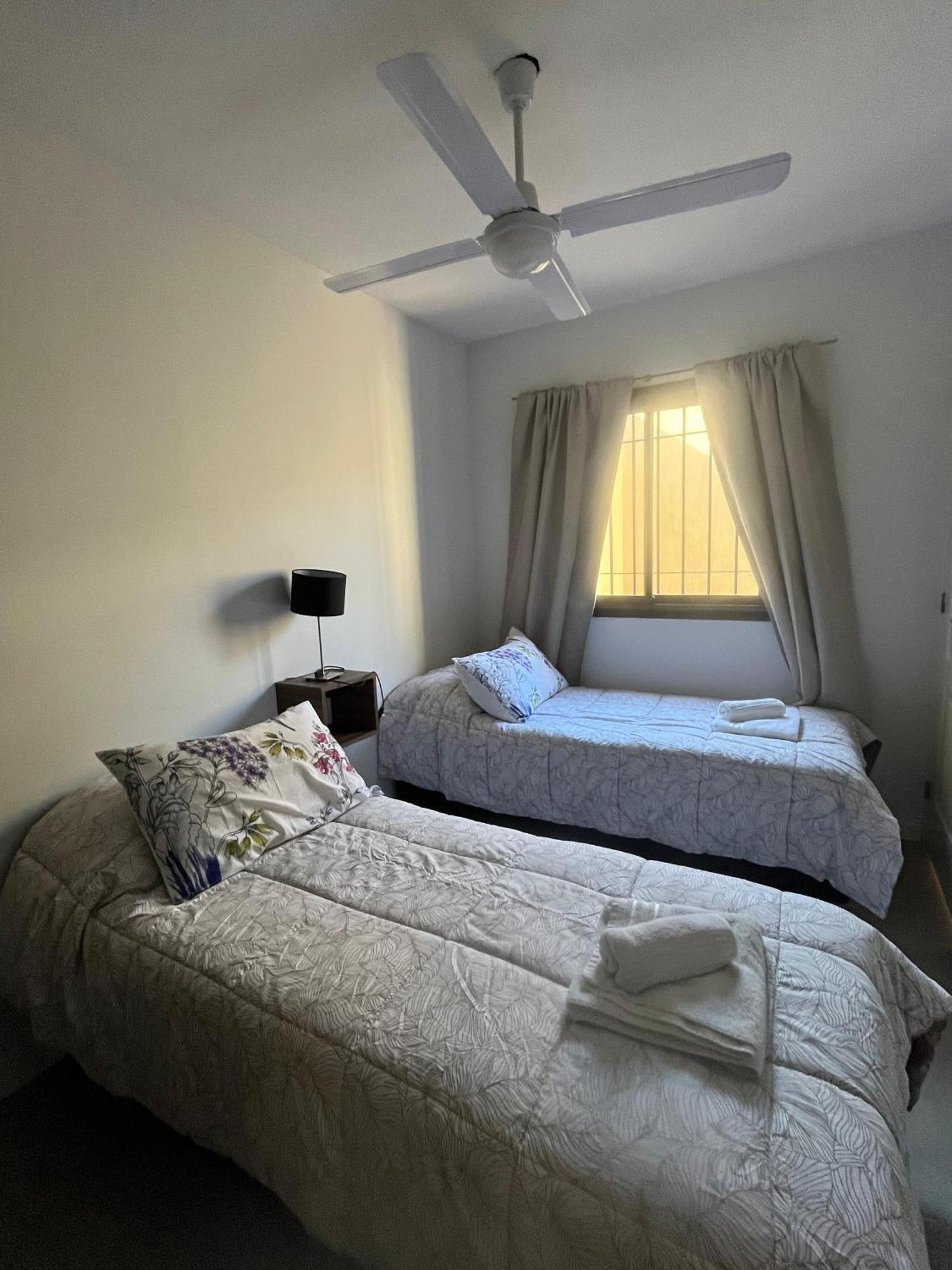 メンドーサLuminoso Departamento En Zona Residencialアパートメント エクステリア 写真